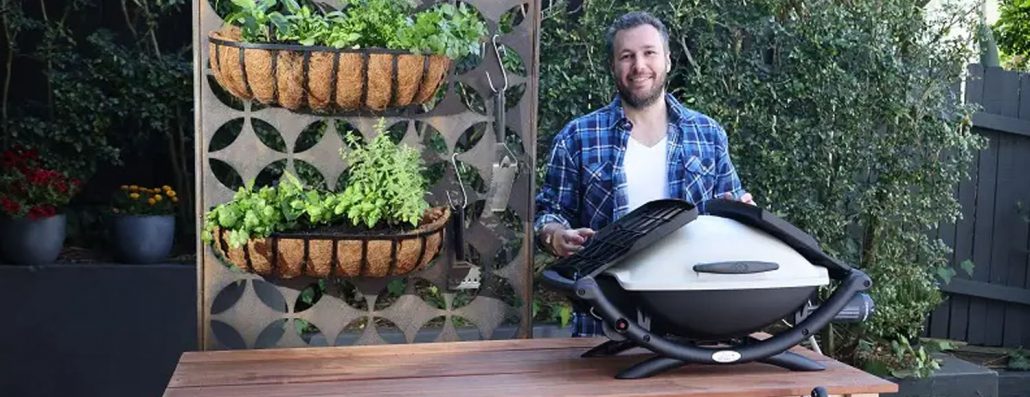 Create a barbecue accessories and herb stand for your outdoor kitchen ...