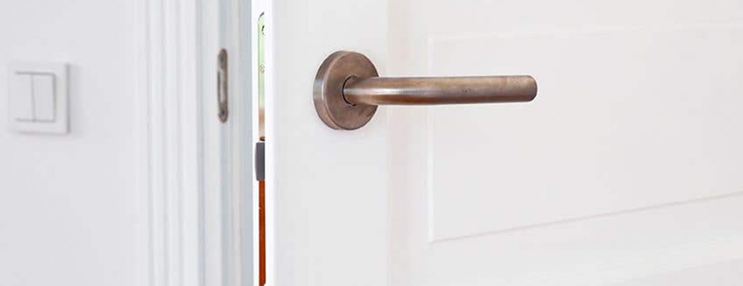 How to install door handles Sunshine Mitre 10