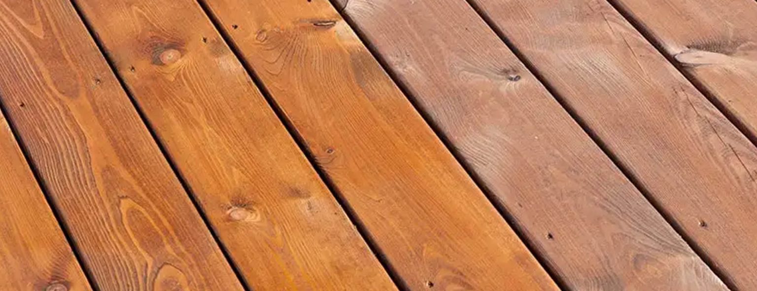 What’s the difference between oil based and water based decking